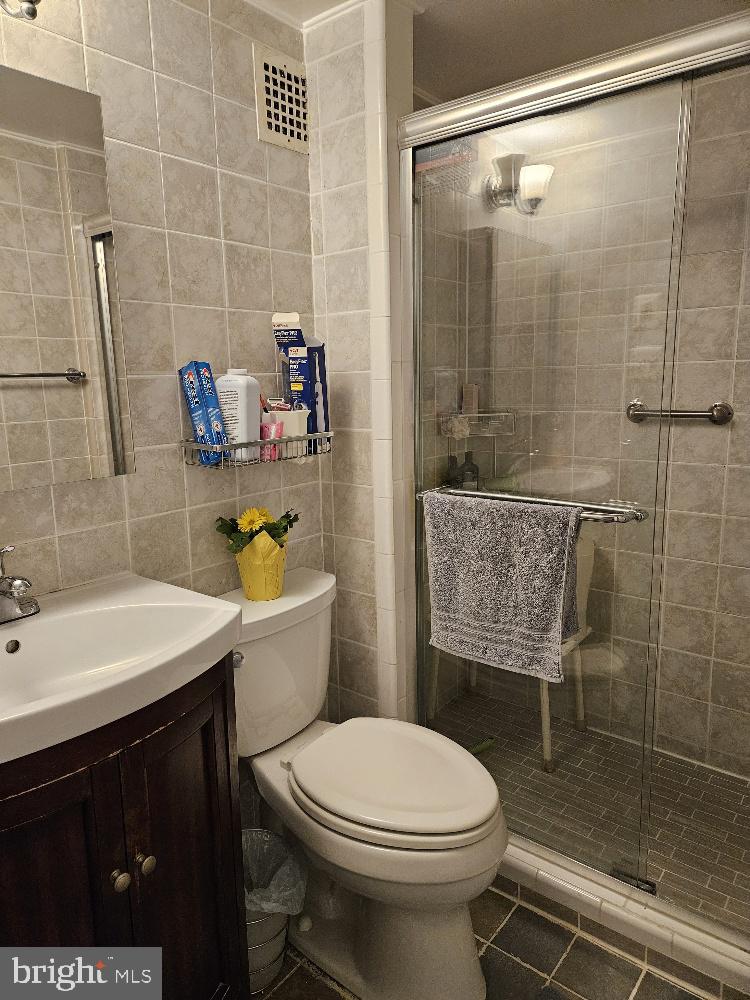 4420 BRIARWOOD CT N #24, ANNANDALE, Virginia 22003, 1 Bedroom Bedrooms, ,1 BathroomBathrooms,Residential,For sale,4420 BRIARWOOD CT N #24,VAFX2247858 MLS # VAFX2247858