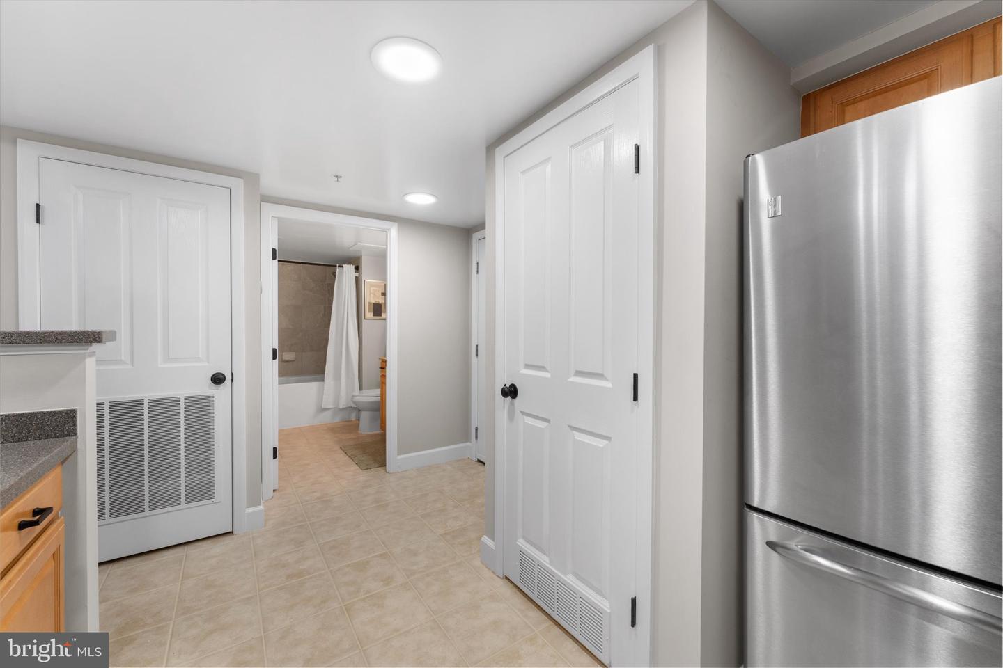 1205 N GARFIELD ST #711, ARLINGTON, Virginia 22201, 1 Bedroom Bedrooms, ,1 BathroomBathrooms,Residential,For sale,1205 N GARFIELD ST #711,VAAR2059330 MLS # VAAR2059330