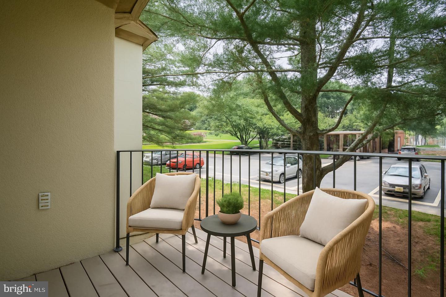 5900-G SURREY HILL PL #695, SPRINGFIELD, Virginia 22152, 1 Bedroom Bedrooms, ,1 BathroomBathrooms,Residential,For sale,5900-G SURREY HILL PL #695,VAFX2247928 MLS # VAFX2247928