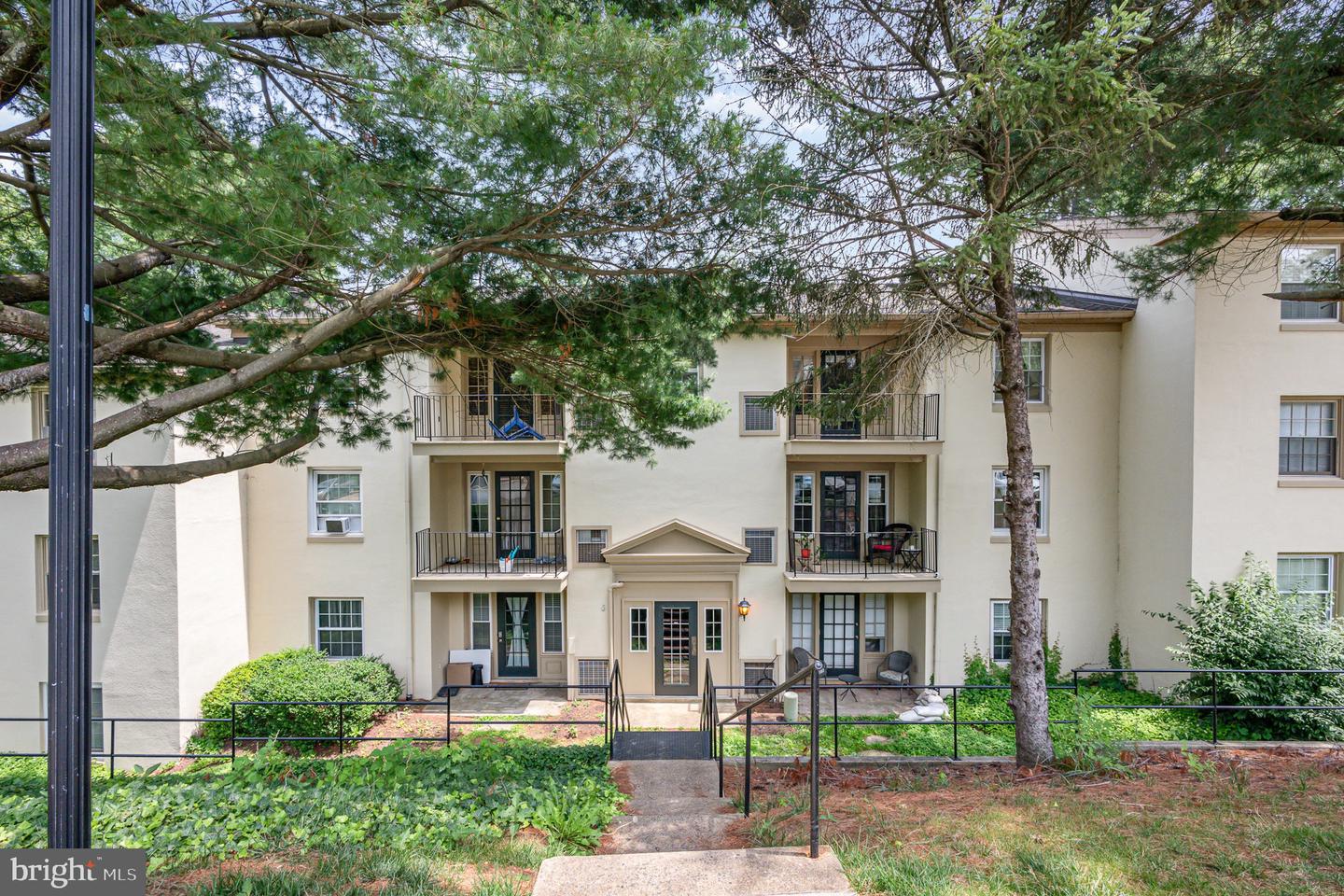 5900-G SURREY HILL PL #695, SPRINGFIELD, Virginia 22152, 1 Bedroom Bedrooms, ,1 BathroomBathrooms,Residential,For sale,5900-G SURREY HILL PL #695,VAFX2247928 MLS # VAFX2247928
