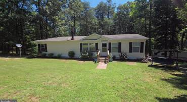 14529 PASSING RD, BOWLING GREEN, Virginia 22427, 3 Bedrooms Bedrooms, ,2 BathroomsBathrooms,Residential,For sale,14529 PASSING RD,VACV2008334 MLS # VACV2008334