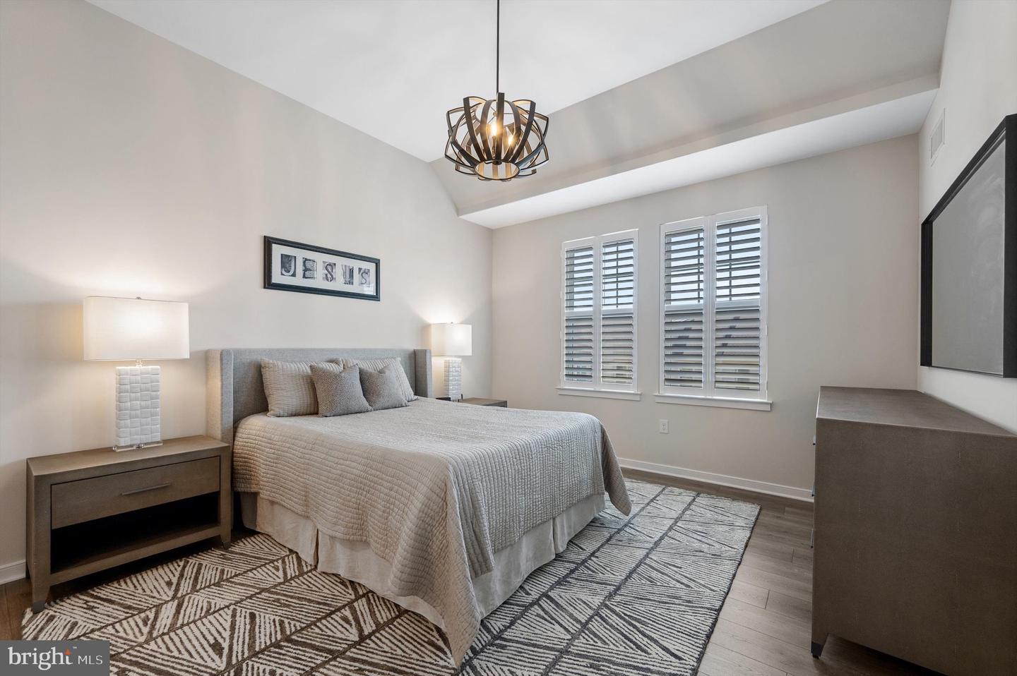 750 MOUNT AIRY TER NE #402, LEESBURG, Virginia 20176, 2 Bedrooms Bedrooms, ,2 BathroomsBathrooms,Residential,For sale,750 MOUNT AIRY TER NE #402,VALO2099826 MLS # VALO2099826