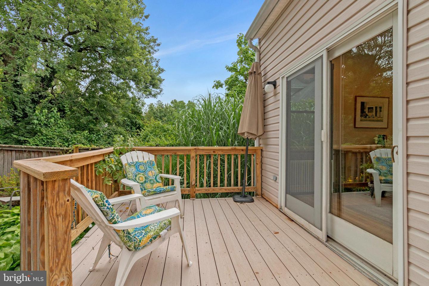 17 CEDAR ST, ALEXANDRIA, Virginia 22301, 4 Bedrooms Bedrooms, ,2 BathroomsBathrooms,Residential,For sale,17 CEDAR ST,VAAX2046628 MLS # VAAX2046628