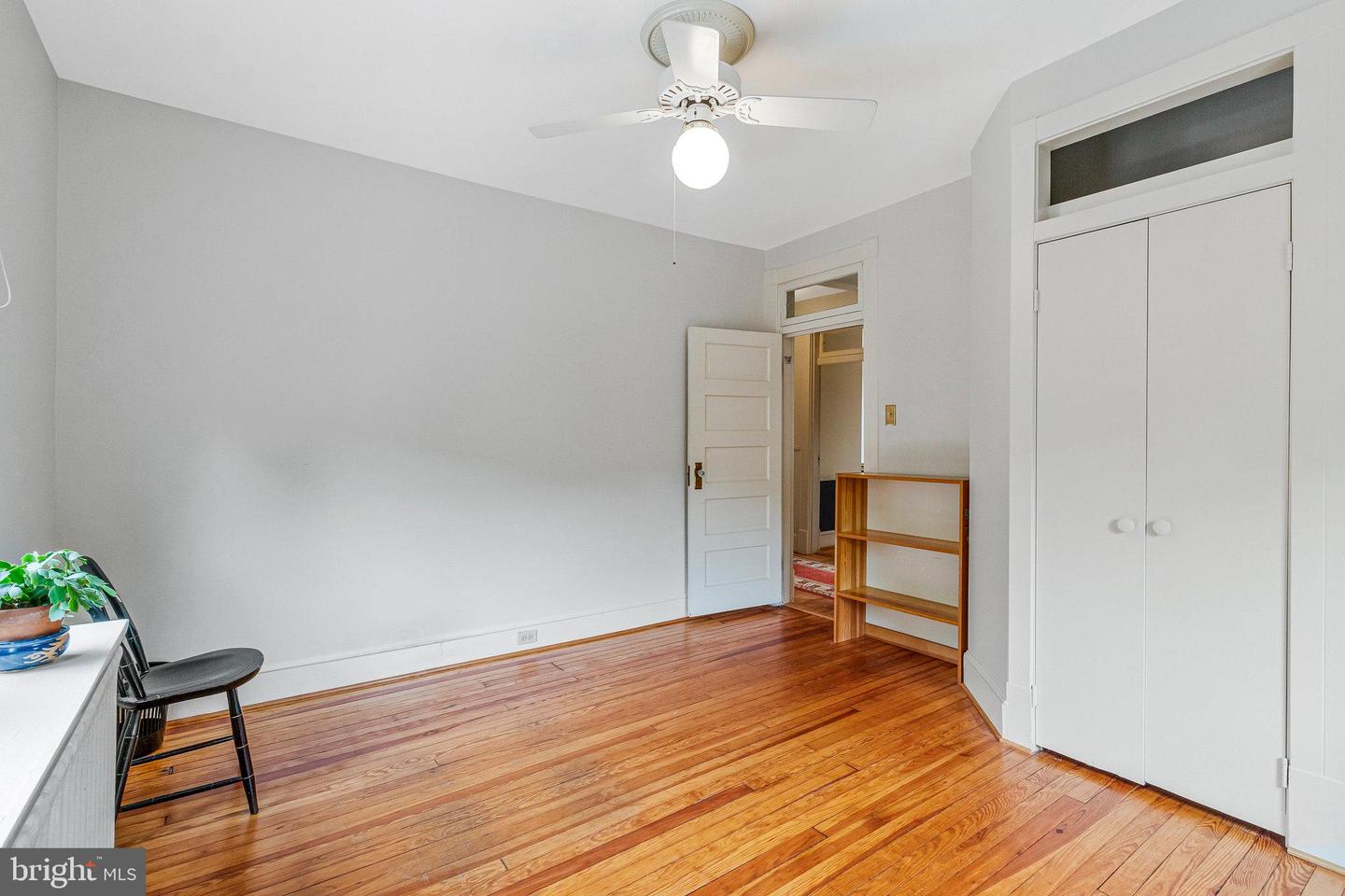 17 CEDAR ST, ALEXANDRIA, Virginia 22301, 4 Bedrooms Bedrooms, ,2 BathroomsBathrooms,Residential,For sale,17 CEDAR ST,VAAX2046628 MLS # VAAX2046628