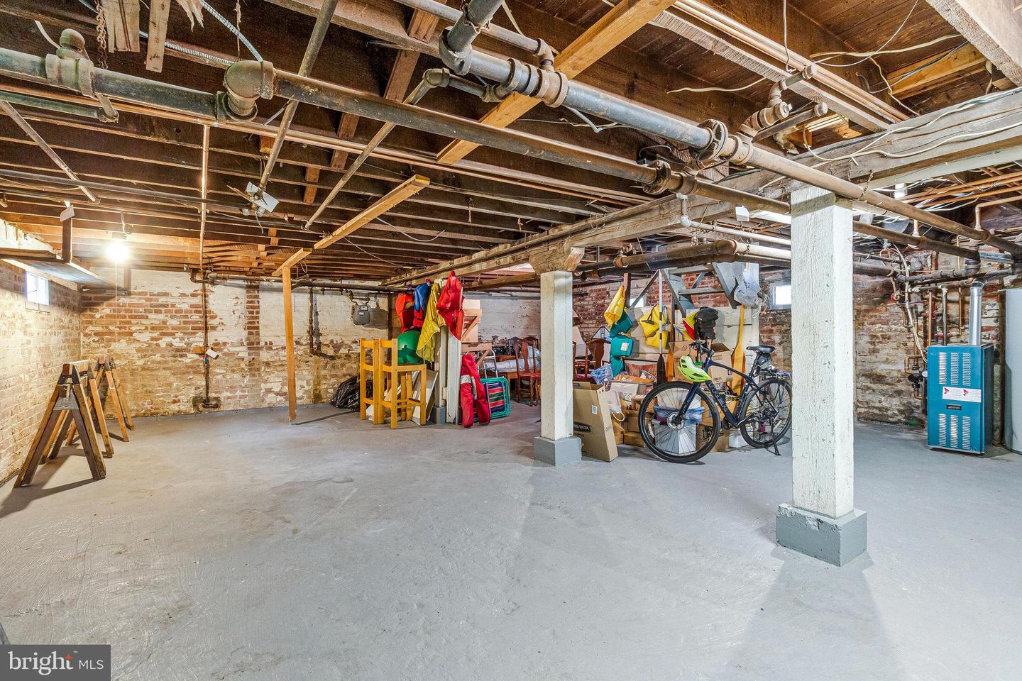 17 CEDAR ST, ALEXANDRIA, Virginia 22301, 4 Bedrooms Bedrooms, ,2 BathroomsBathrooms,Residential,For sale,17 CEDAR ST,VAAX2046628 MLS # VAAX2046628