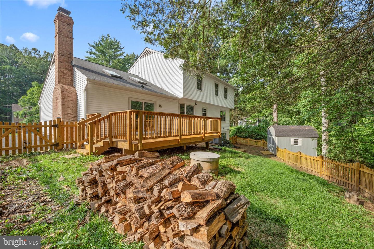 6112 HILLVIEW CT, MANASSAS, Virginia 20112, 5 Bedrooms Bedrooms, ,3 BathroomsBathrooms,Residential,For sale,6112 HILLVIEW CT,VAPW2097332 MLS # VAPW2097332
