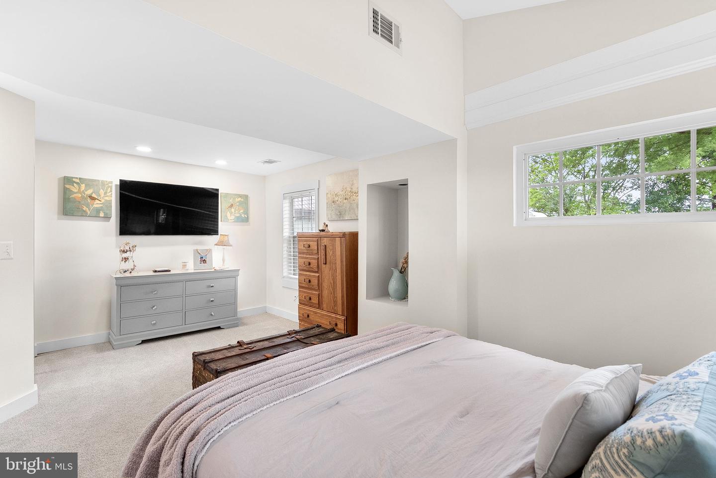 20078 LINCOLN RD, PURCELLVILLE, Virginia 20132, 3 Bedrooms Bedrooms, ,2 BathroomsBathrooms,Residential,For sale,20078 LINCOLN RD,VALO2099852 MLS # VALO2099852