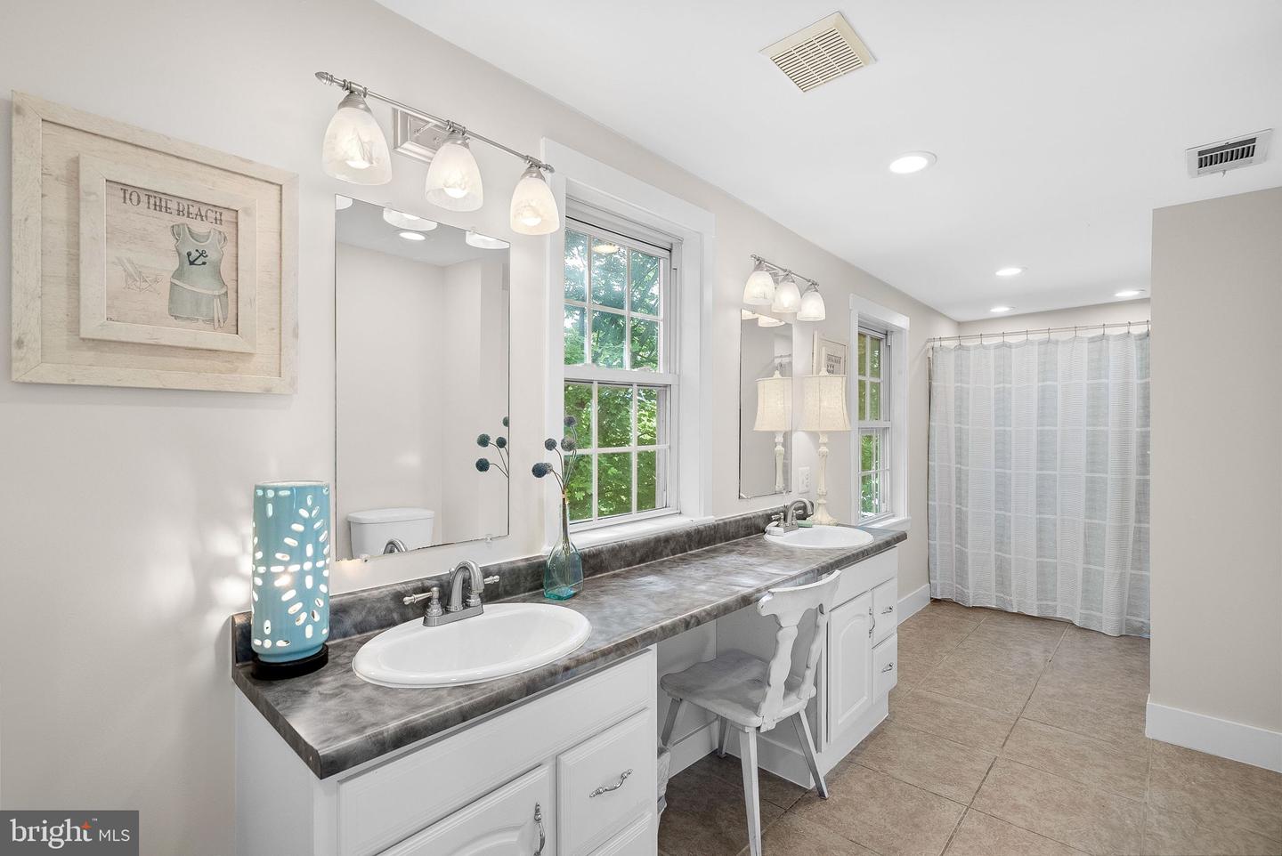 20078 LINCOLN RD, PURCELLVILLE, Virginia 20132, 3 Bedrooms Bedrooms, ,2 BathroomsBathrooms,Residential,For sale,20078 LINCOLN RD,VALO2099852 MLS # VALO2099852