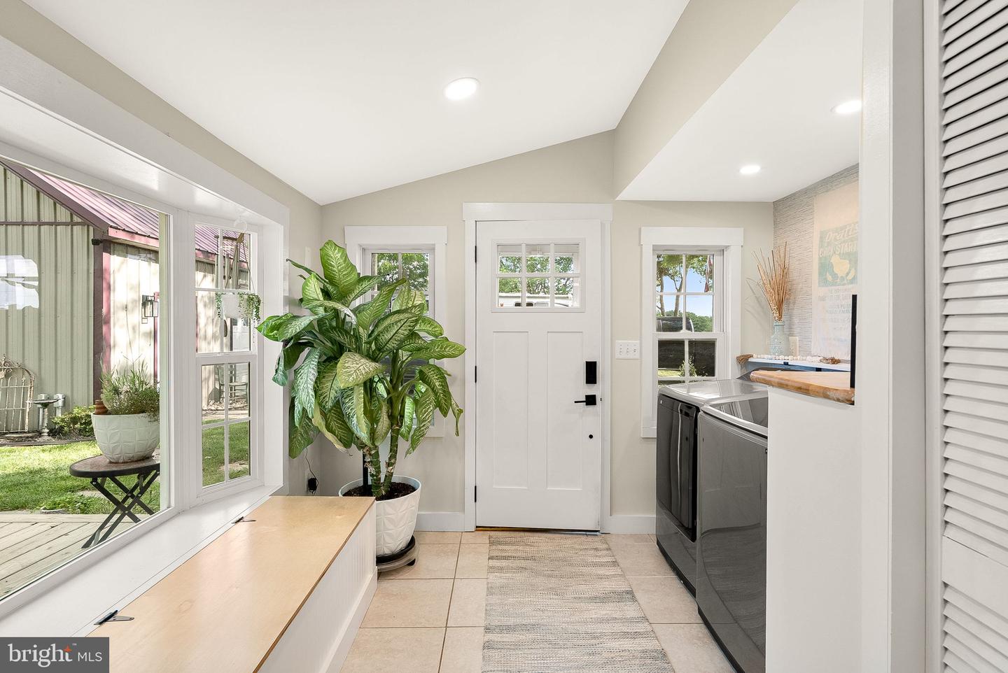 20078 LINCOLN RD, PURCELLVILLE, Virginia 20132, 3 Bedrooms Bedrooms, ,2 BathroomsBathrooms,Residential,For sale,20078 LINCOLN RD,VALO2099852 MLS # VALO2099852
