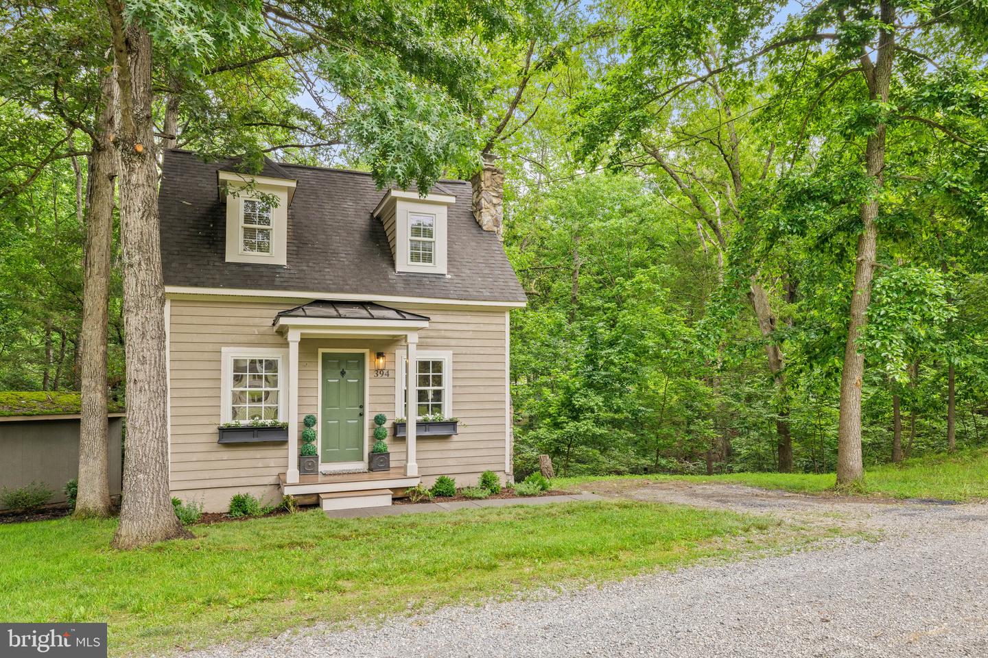 394 WHITE OAK LN, BLUEMONT, Virginia 20135, 1 Bedroom Bedrooms, ,1 BathroomBathrooms,Residential,For sale,394 WHITE OAK LN,VACL2003850 MLS # VACL2003850