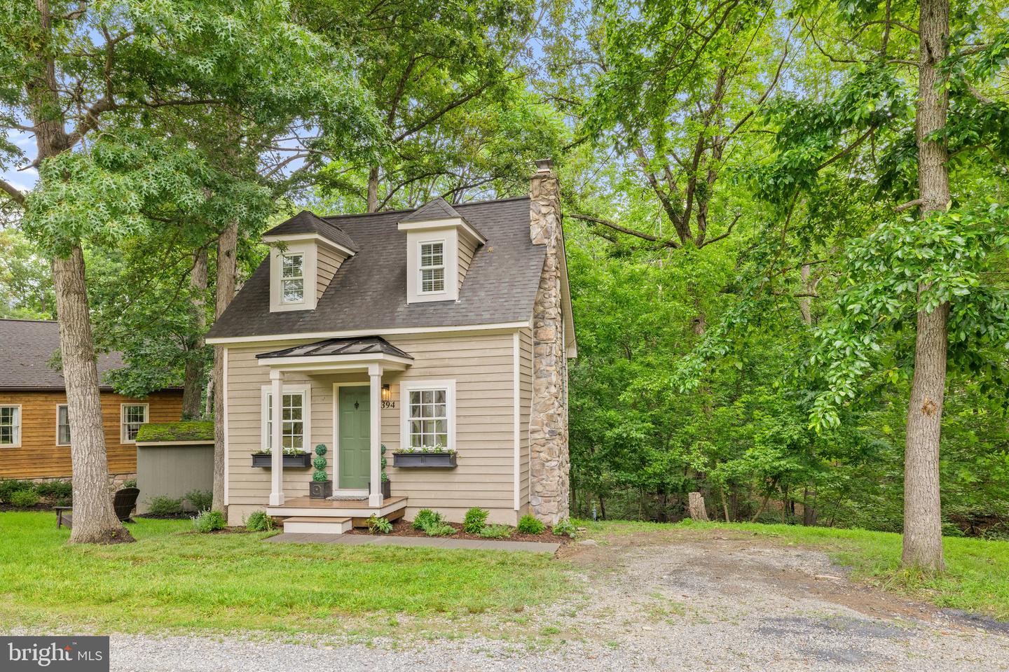 394 WHITE OAK LN, BLUEMONT, Virginia 20135, 1 Bedroom Bedrooms, ,1 BathroomBathrooms,Residential,For sale,394 WHITE OAK LN,VACL2003850 MLS # VACL2003850