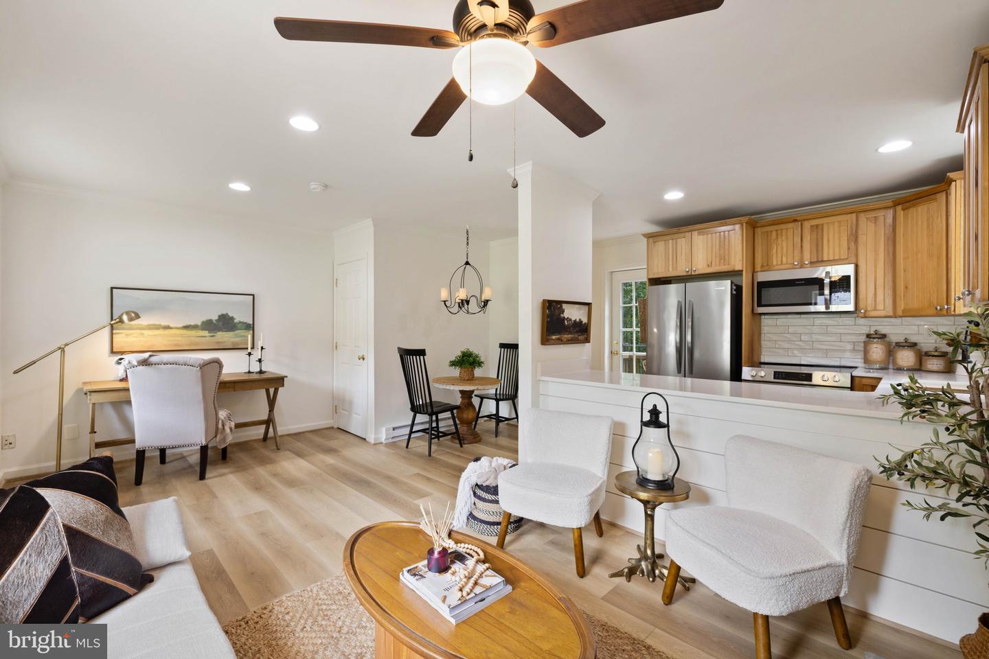 394 WHITE OAK LN, BLUEMONT, Virginia 20135, 1 Bedroom Bedrooms, ,1 BathroomBathrooms,Residential,For sale,394 WHITE OAK LN,VACL2003850 MLS # VACL2003850