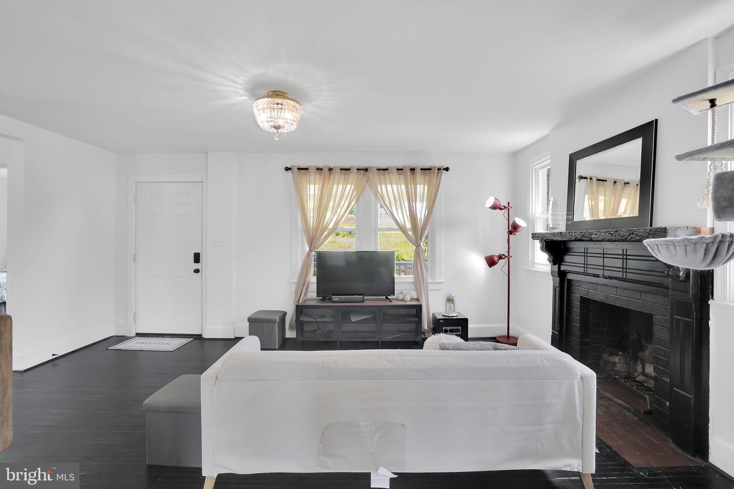 316 WAYLAND RD, CULPEPER, Virginia 22701, 3 Bedrooms Bedrooms, ,2 BathroomsBathrooms,Residential,For sale,316 WAYLAND RD,VACU2010814 MLS # VACU2010814
