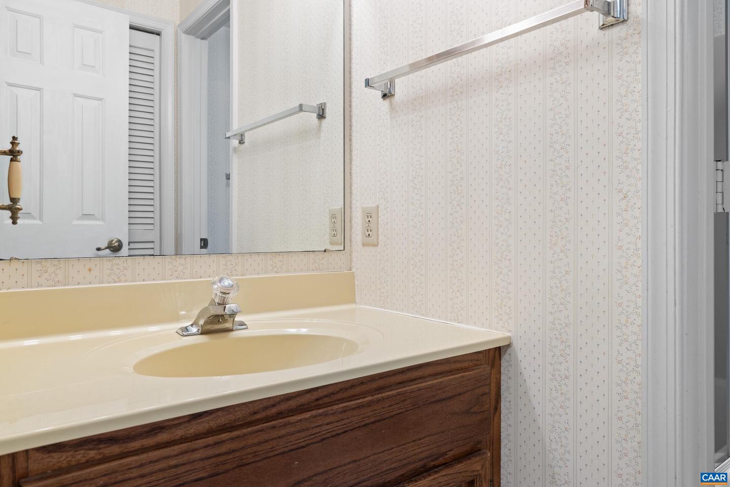 4260 SYLVAN LN, CHARLOTTESVILLE, Virginia 22911, 4 Bedrooms Bedrooms, ,2 BathroomsBathrooms,Residential,For sale,4260 SYLVAN LN,665831 MLS # 665831