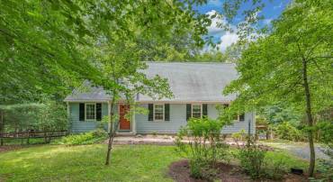 4260 SYLVAN LN, CHARLOTTESVILLE, Virginia 22911, 4 Bedrooms Bedrooms, ,2 BathroomsBathrooms,Residential,For sale,4260 SYLVAN LN,665831 MLS # 665831