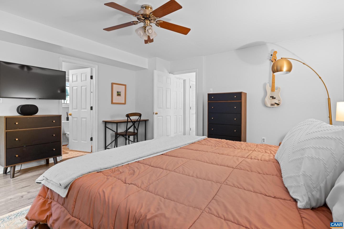 295 HOMESTEAD LN, CHARLOTTESVILLE, Virginia 22902, 3 Bedrooms Bedrooms, ,2 BathroomsBathrooms,Residential,For sale,295 HOMESTEAD LN,665835 MLS # 665835