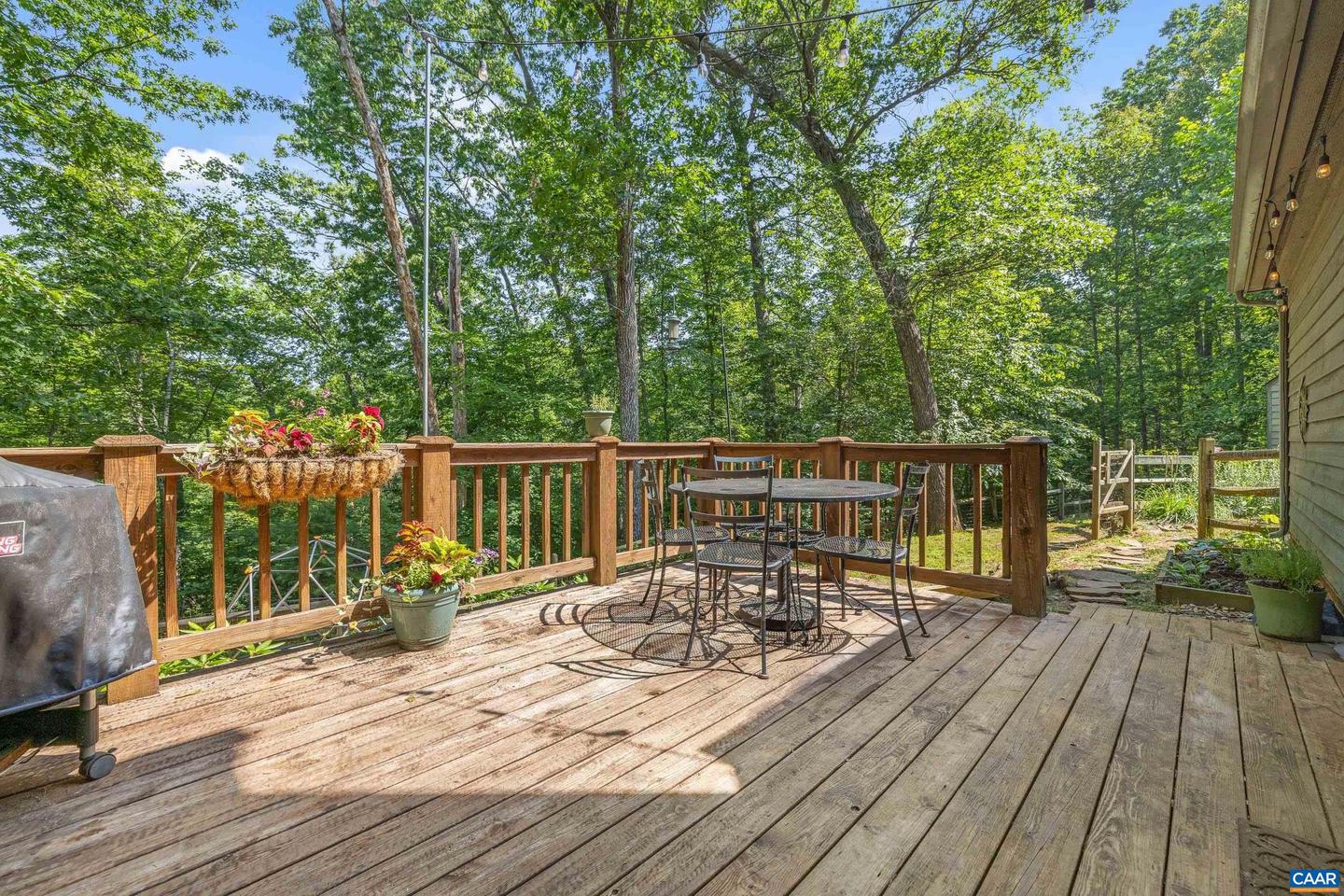 295 HOMESTEAD LN, CHARLOTTESVILLE, Virginia 22902, 3 Bedrooms Bedrooms, ,2 BathroomsBathrooms,Residential,For sale,295 HOMESTEAD LN,665835 MLS # 665835