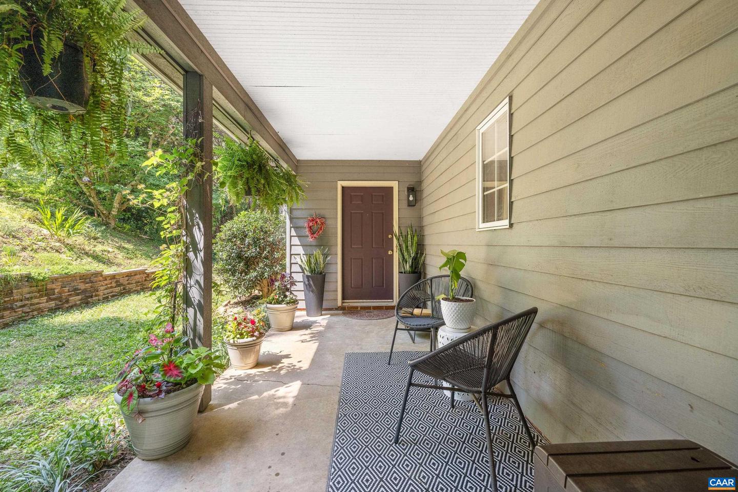 295 HOMESTEAD LN, CHARLOTTESVILLE, Virginia 22902, 3 Bedrooms Bedrooms, ,2 BathroomsBathrooms,Residential,For sale,295 HOMESTEAD LN,665835 MLS # 665835