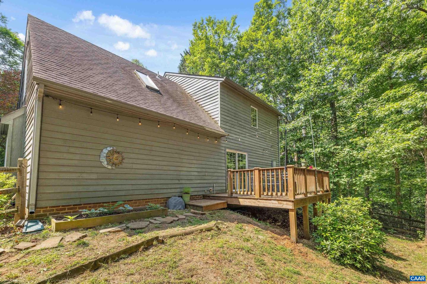 295 HOMESTEAD LN, CHARLOTTESVILLE, Virginia 22902, 3 Bedrooms Bedrooms, ,2 BathroomsBathrooms,Residential,For sale,295 HOMESTEAD LN,665835 MLS # 665835