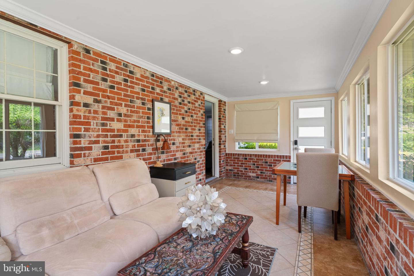 20 AQUIA AVE, STAFFORD, Virginia 22556, 4 Bedrooms Bedrooms, ,2 BathroomsBathrooms,Residential,For sale,20 AQUIA AVE,VAST2039934 MLS # VAST2039934