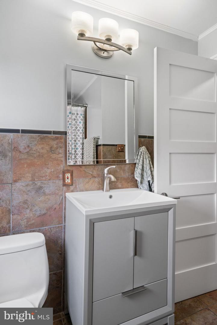 20 AQUIA AVE, STAFFORD, Virginia 22556, 4 Bedrooms Bedrooms, ,2 BathroomsBathrooms,Residential,For sale,20 AQUIA AVE,VAST2039934 MLS # VAST2039934