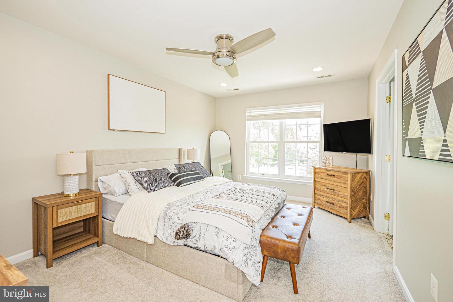 17520 VICTORIA FALLS DR, DUMFRIES, Virginia 22025, 3 Bedrooms Bedrooms, ,2 BathroomsBathrooms,Residential,For sale,17520 VICTORIA FALLS DR,VAPW2097278 MLS # VAPW2097278