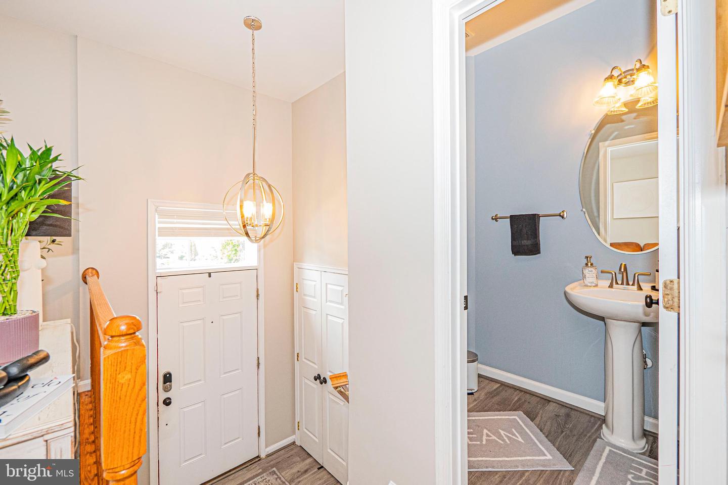 17520 VICTORIA FALLS DR, DUMFRIES, Virginia 22025, 3 Bedrooms Bedrooms, ,2 BathroomsBathrooms,Residential,For sale,17520 VICTORIA FALLS DR,VAPW2097278 MLS # VAPW2097278