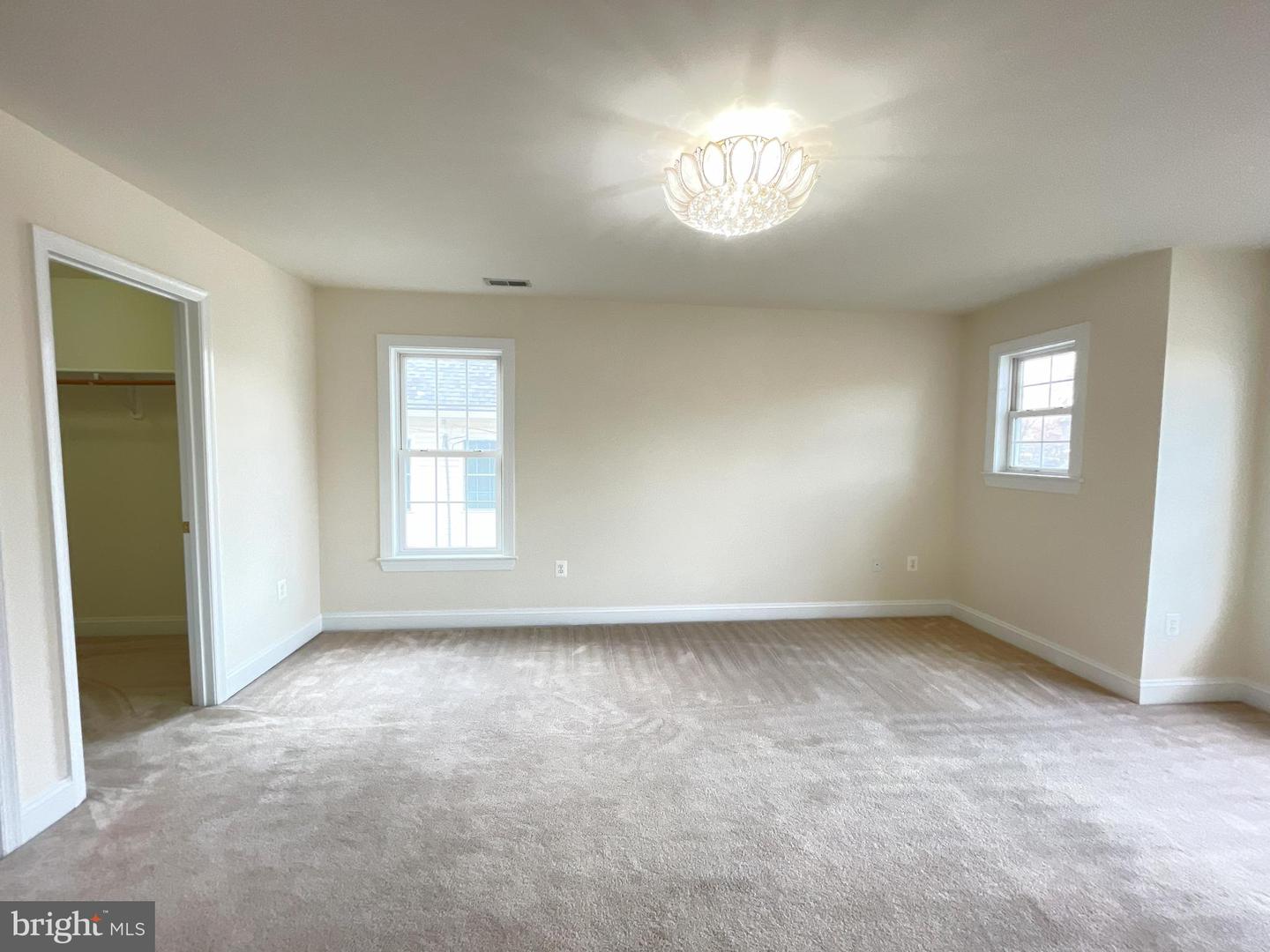 7212 HIGHLAND ST, SPRINGFIELD, Virginia 22150, 5 Bedrooms Bedrooms, ,4 BathroomsBathrooms,Residential,For sale,7212 HIGHLAND ST,VAFX2248084 MLS # VAFX2248084