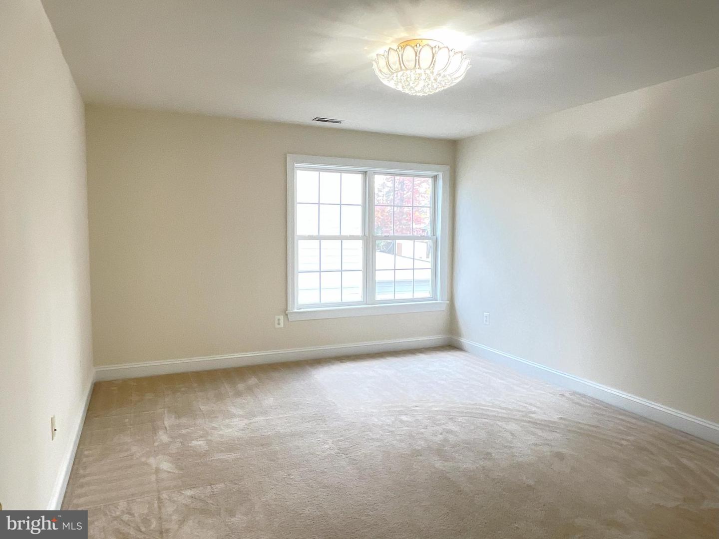 7212 HIGHLAND ST, SPRINGFIELD, Virginia 22150, 5 Bedrooms Bedrooms, ,4 BathroomsBathrooms,Residential,For sale,7212 HIGHLAND ST,VAFX2248084 MLS # VAFX2248084