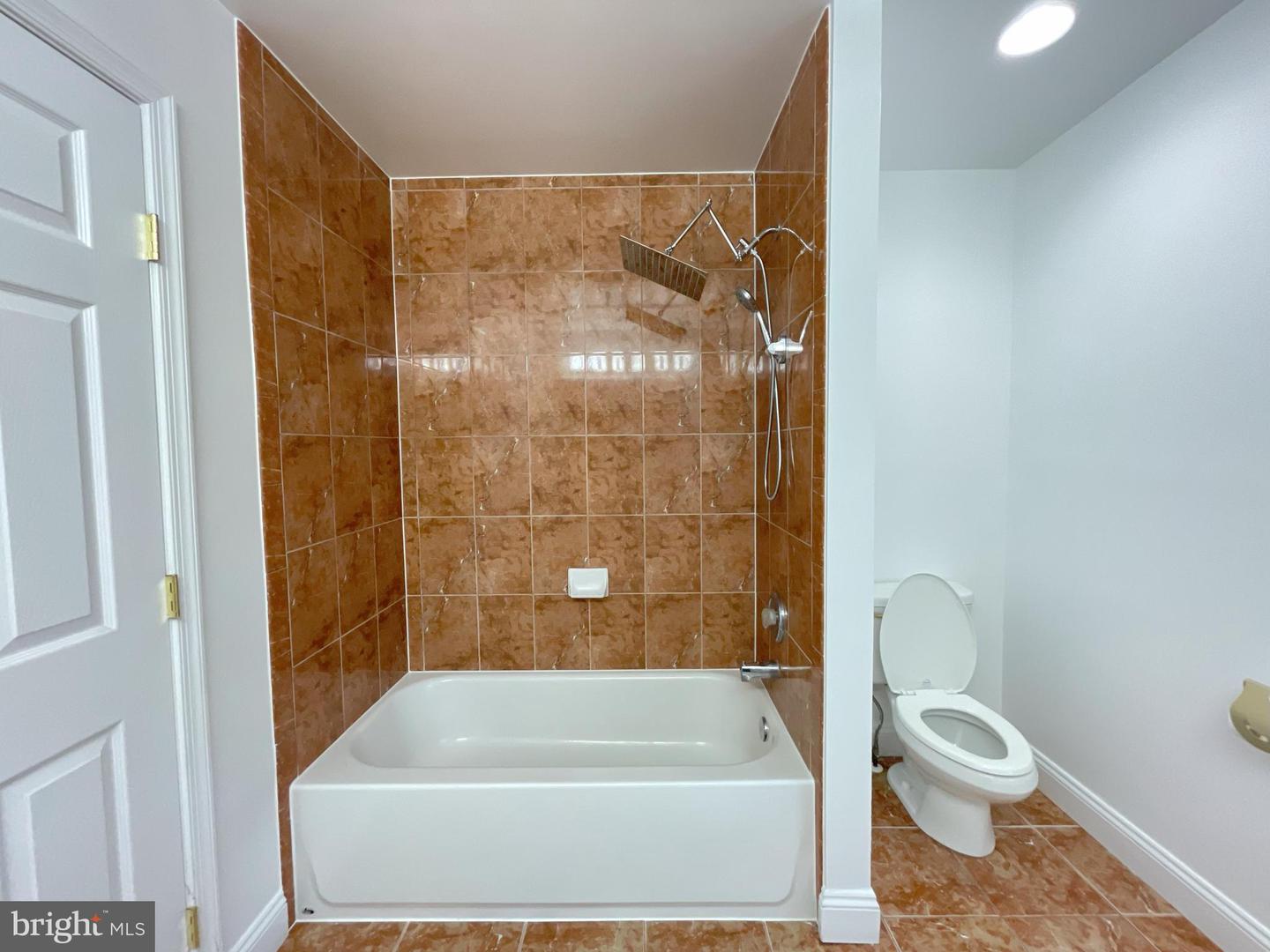 7212 HIGHLAND ST, SPRINGFIELD, Virginia 22150, 5 Bedrooms Bedrooms, ,4 BathroomsBathrooms,Residential,For sale,7212 HIGHLAND ST,VAFX2248084 MLS # VAFX2248084