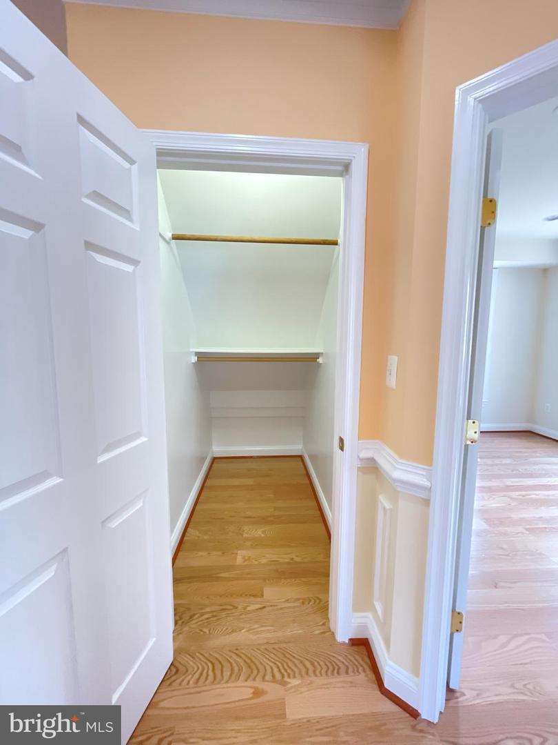 7212 HIGHLAND ST, SPRINGFIELD, Virginia 22150, 5 Bedrooms Bedrooms, ,4 BathroomsBathrooms,Residential,For sale,7212 HIGHLAND ST,VAFX2248084 MLS # VAFX2248084