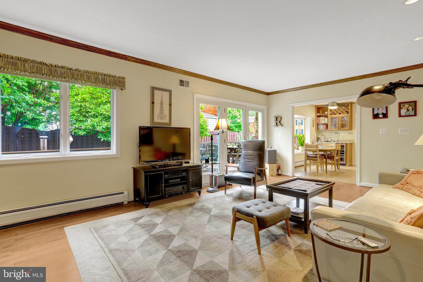 500 S LEXINGTON ST, ARLINGTON, Virginia 22204, 4 Bedrooms Bedrooms, ,3 BathroomsBathrooms,Residential,For sale,500 S LEXINGTON ST,VAAR2059388 MLS # VAAR2059388