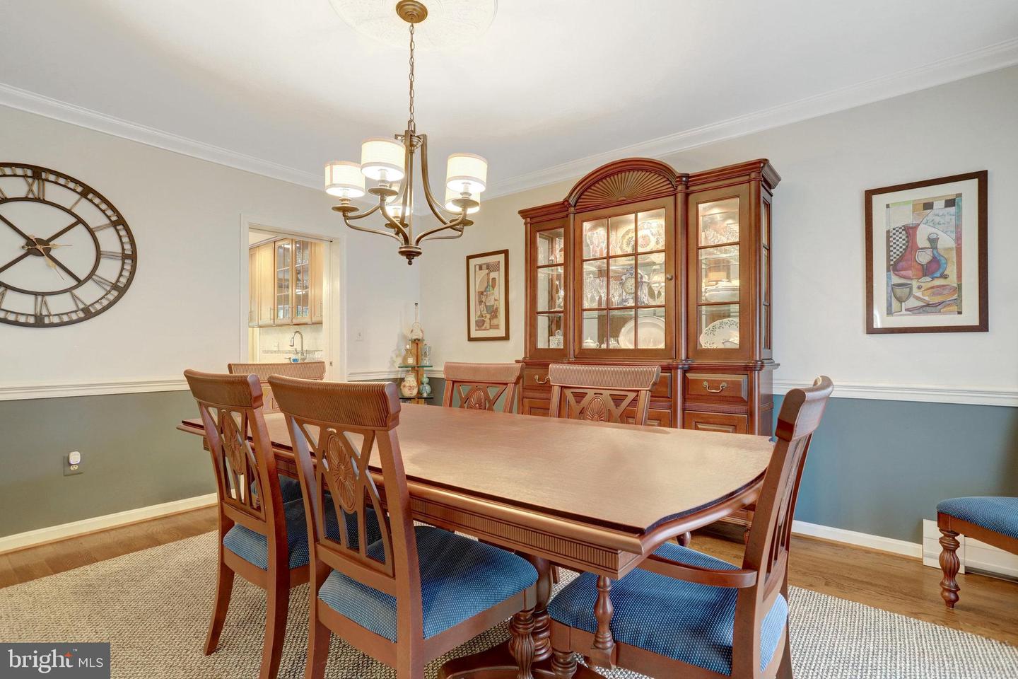 500 S LEXINGTON ST, ARLINGTON, Virginia 22204, 4 Bedrooms Bedrooms, ,3 BathroomsBathrooms,Residential,For sale,500 S LEXINGTON ST,VAAR2059388 MLS # VAAR2059388