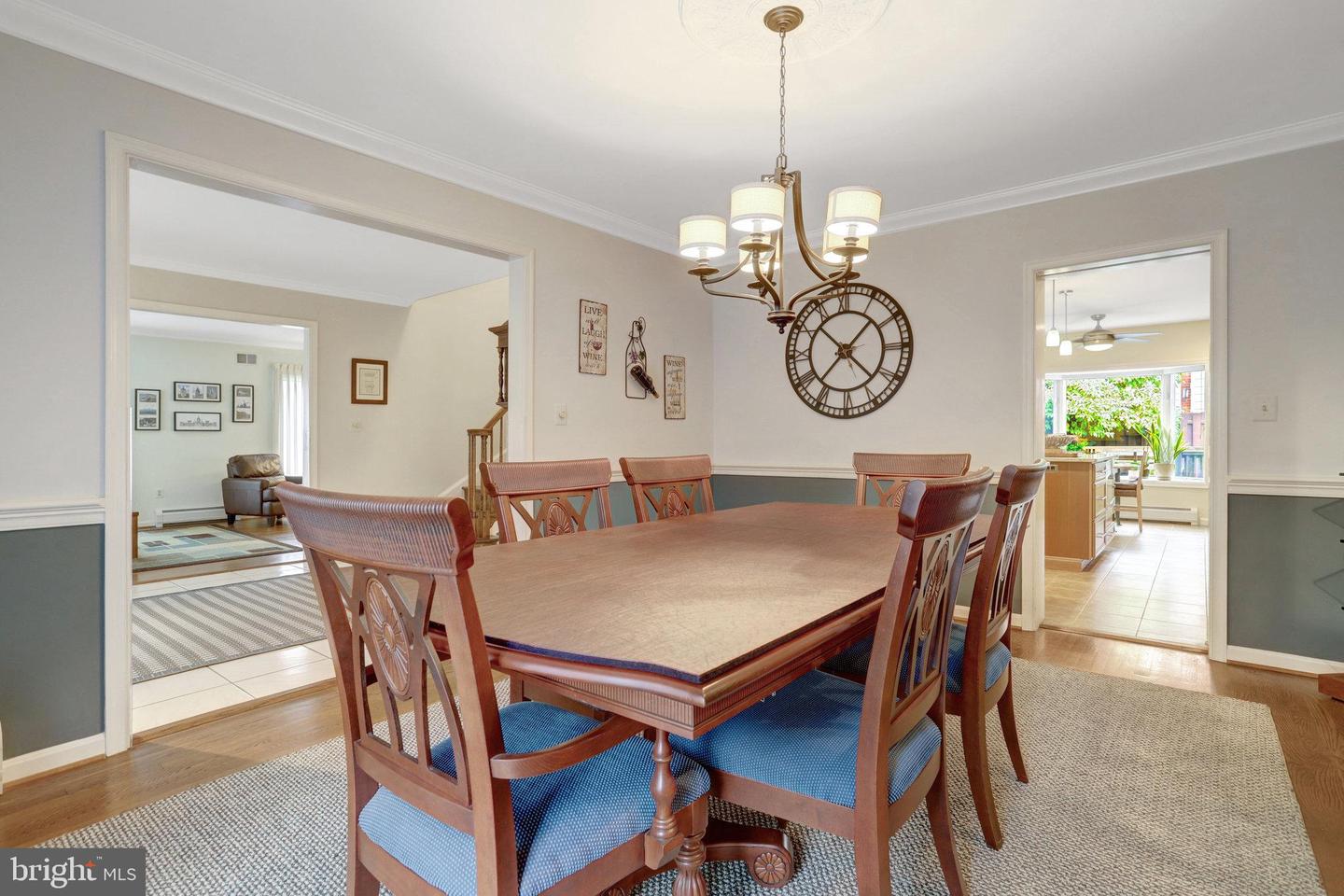 500 S LEXINGTON ST, ARLINGTON, Virginia 22204, 4 Bedrooms Bedrooms, ,3 BathroomsBathrooms,Residential,For sale,500 S LEXINGTON ST,VAAR2059388 MLS # VAAR2059388