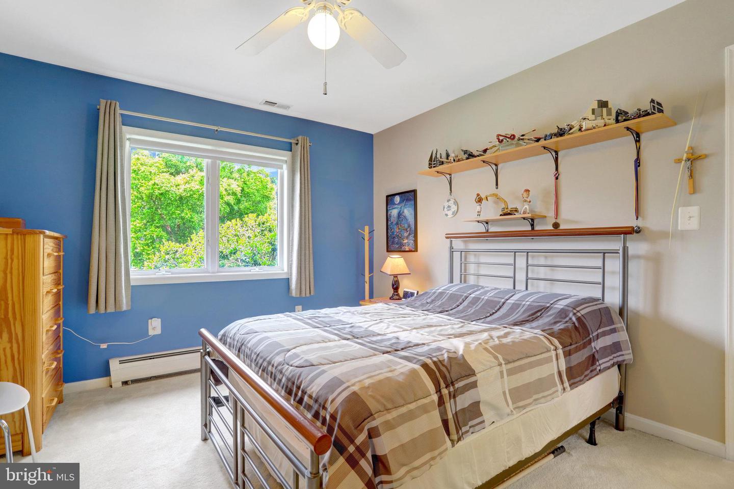 500 S LEXINGTON ST, ARLINGTON, Virginia 22204, 4 Bedrooms Bedrooms, ,3 BathroomsBathrooms,Residential,For sale,500 S LEXINGTON ST,VAAR2059388 MLS # VAAR2059388