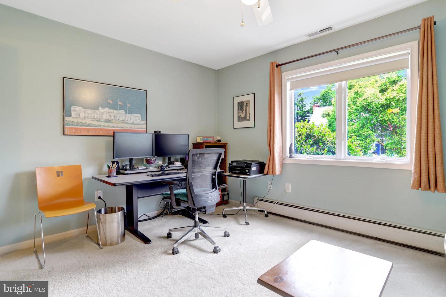 500 S LEXINGTON ST, ARLINGTON, Virginia 22204, 4 Bedrooms Bedrooms, ,3 BathroomsBathrooms,Residential,For sale,500 S LEXINGTON ST,VAAR2059388 MLS # VAAR2059388