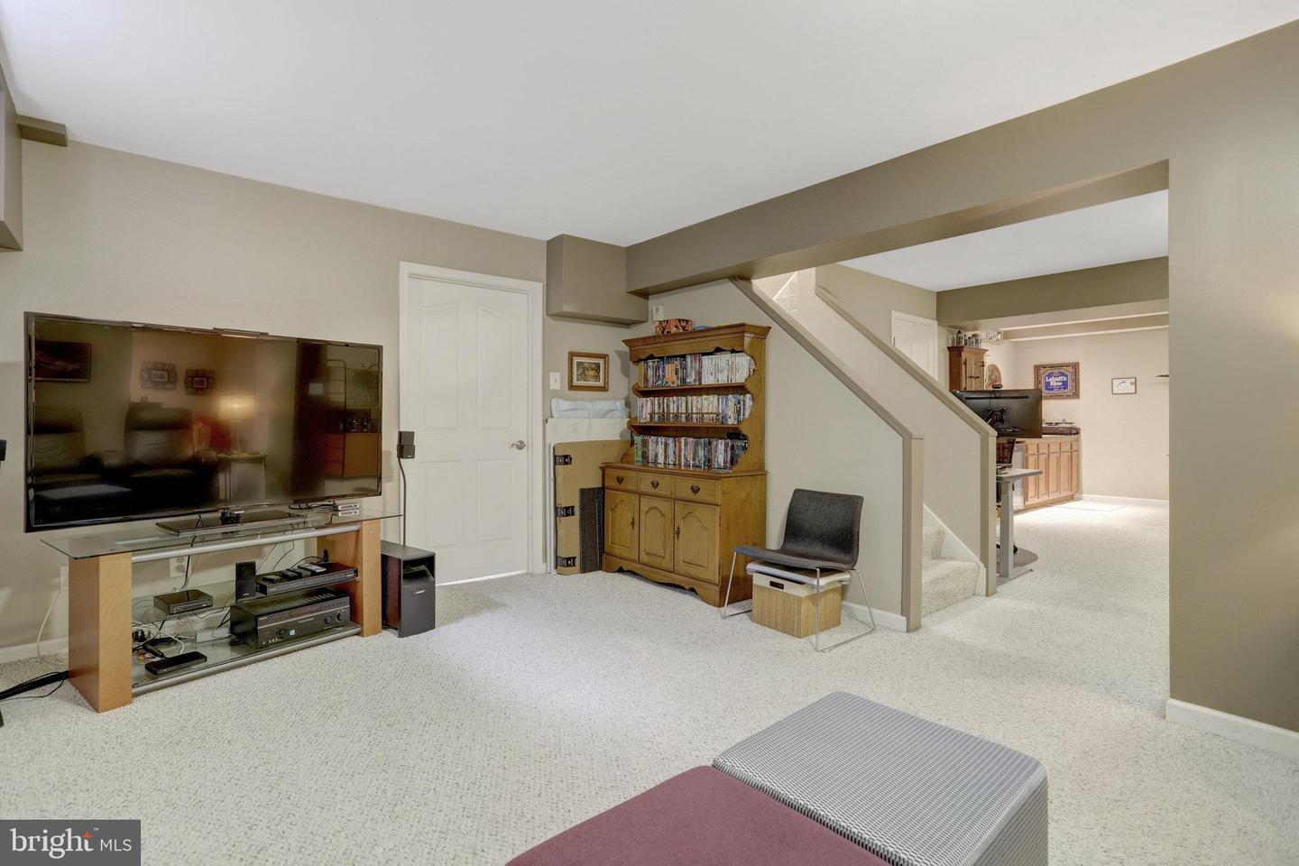 500 S LEXINGTON ST, ARLINGTON, Virginia 22204, 4 Bedrooms Bedrooms, ,3 BathroomsBathrooms,Residential,For sale,500 S LEXINGTON ST,VAAR2059388 MLS # VAAR2059388