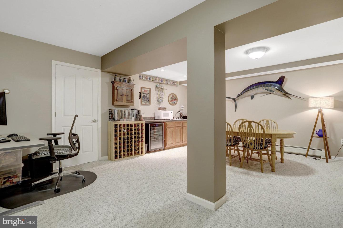 500 S LEXINGTON ST, ARLINGTON, Virginia 22204, 4 Bedrooms Bedrooms, ,3 BathroomsBathrooms,Residential,For sale,500 S LEXINGTON ST,VAAR2059388 MLS # VAAR2059388