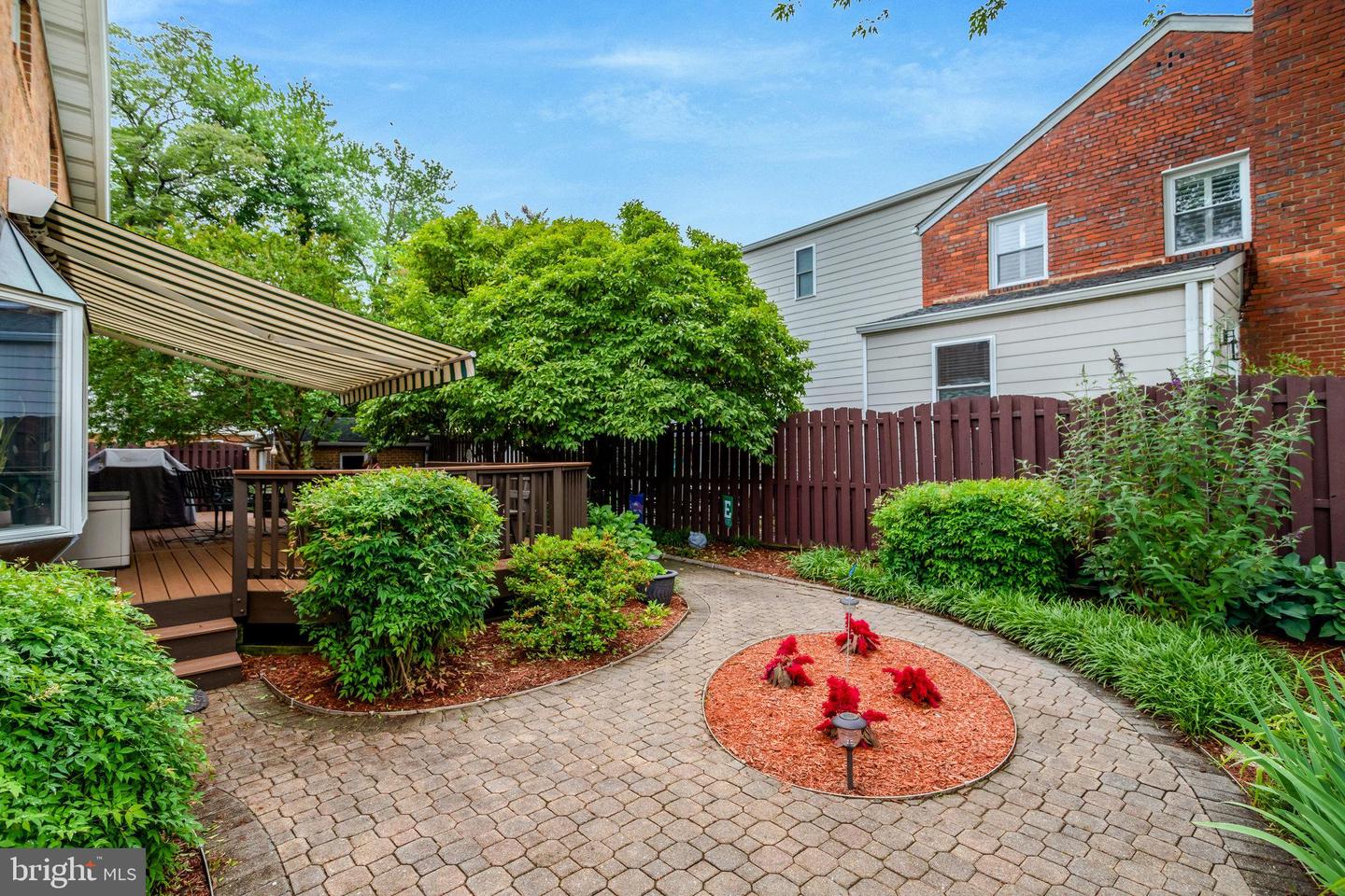 500 S LEXINGTON ST, ARLINGTON, Virginia 22204, 4 Bedrooms Bedrooms, ,3 BathroomsBathrooms,Residential,For sale,500 S LEXINGTON ST,VAAR2059388 MLS # VAAR2059388