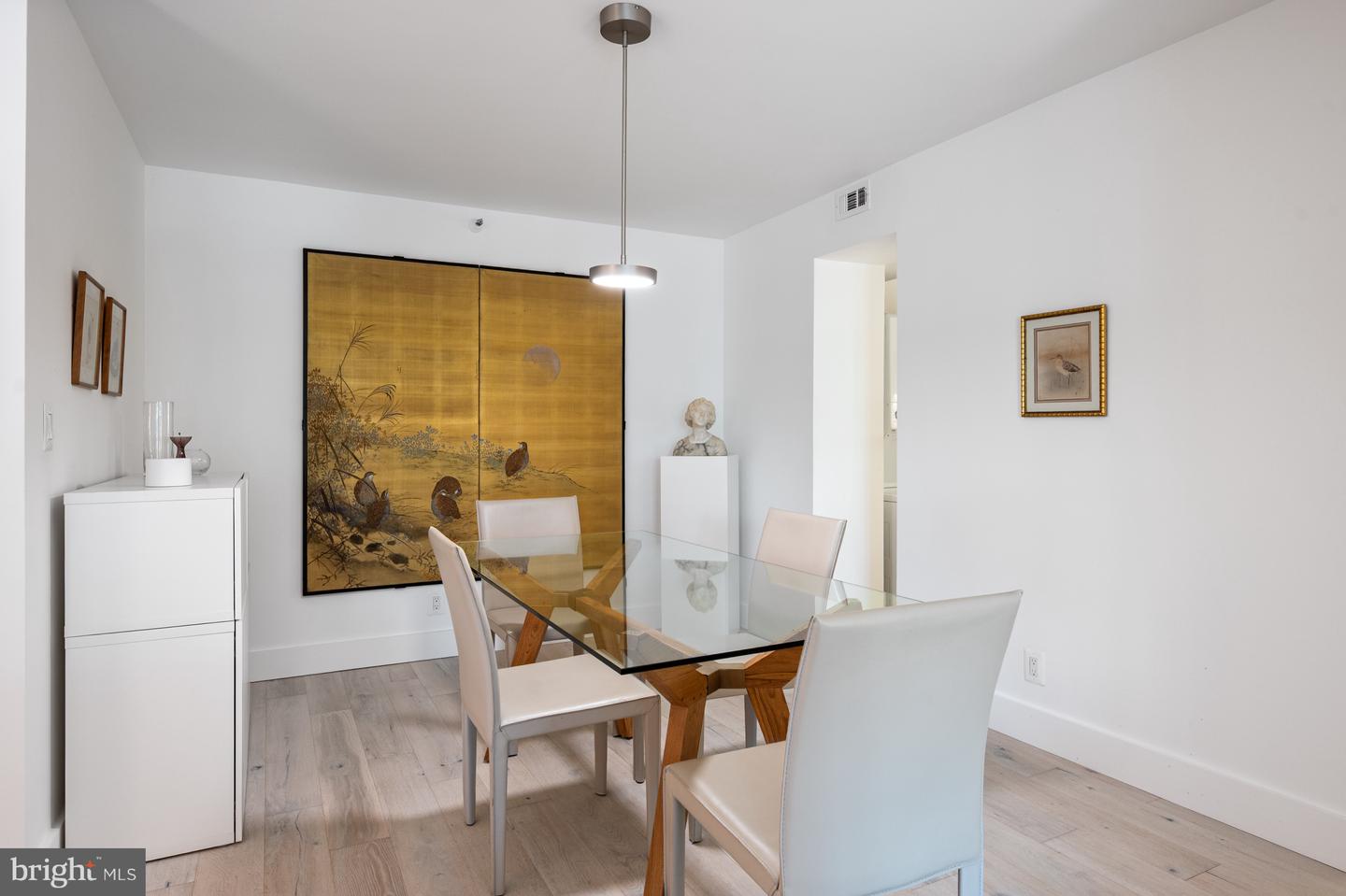 1600 N OAK ST #517, ARLINGTON, Virginia 22209, 2 Bedrooms Bedrooms, ,2 BathroomsBathrooms,Residential,For sale,1600 N OAK ST #517,VAAR2059390 MLS # VAAR2059390