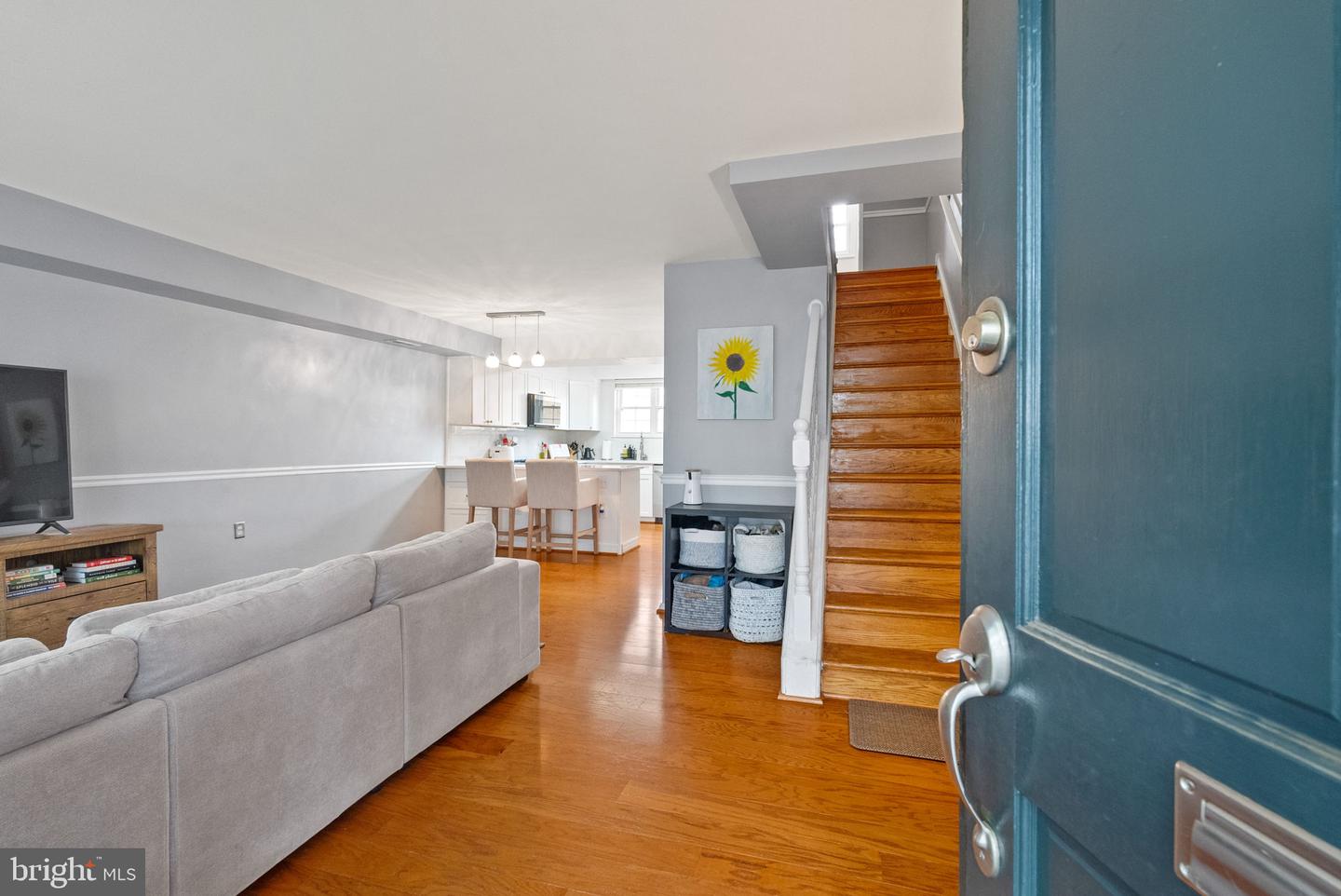 3816 KELLER AVE, ALEXANDRIA, Virginia 22302, 2 Bedrooms Bedrooms, ,1 BathroomBathrooms,Residential,For sale,3816 KELLER AVE,VAAX2046634 MLS # VAAX2046634