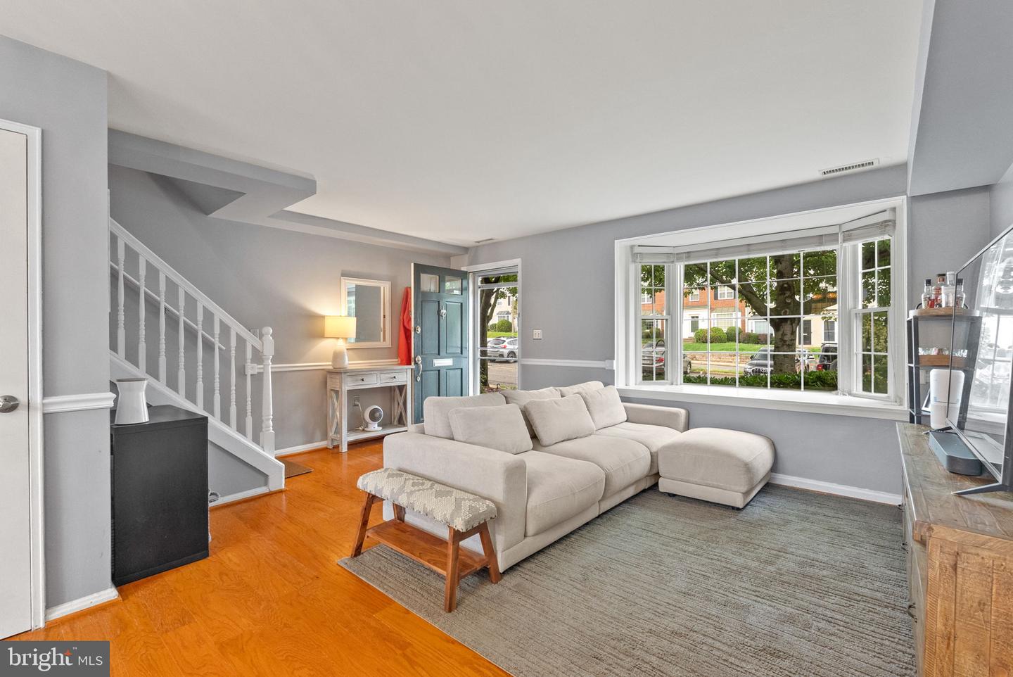 3816 KELLER AVE, ALEXANDRIA, Virginia 22302, 2 Bedrooms Bedrooms, ,1 BathroomBathrooms,Residential,For sale,3816 KELLER AVE,VAAX2046634 MLS # VAAX2046634