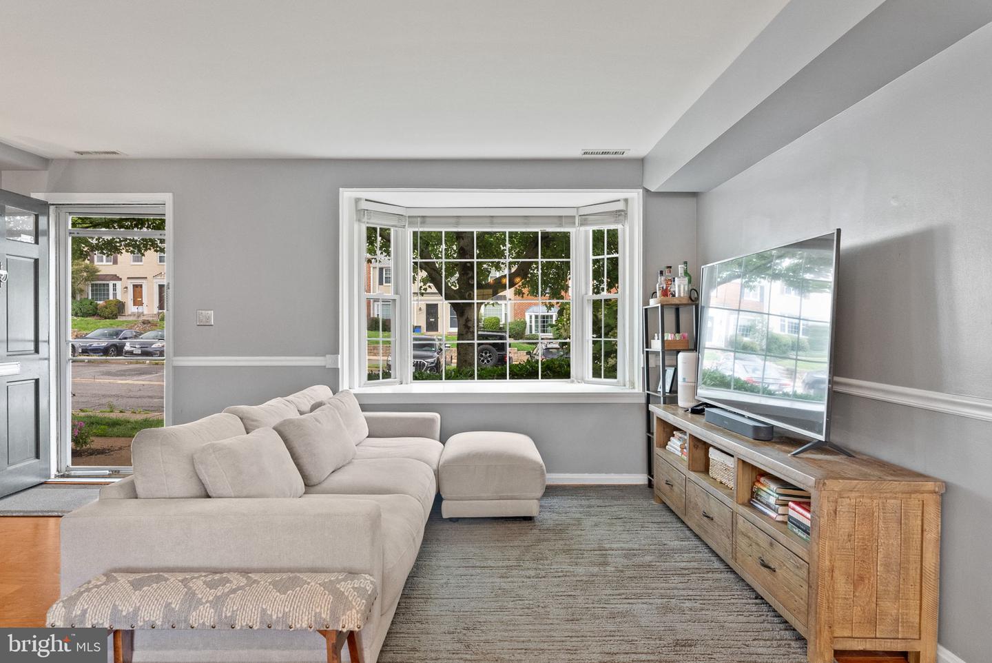 3816 KELLER AVE, ALEXANDRIA, Virginia 22302, 2 Bedrooms Bedrooms, ,1 BathroomBathrooms,Residential,For sale,3816 KELLER AVE,VAAX2046634 MLS # VAAX2046634