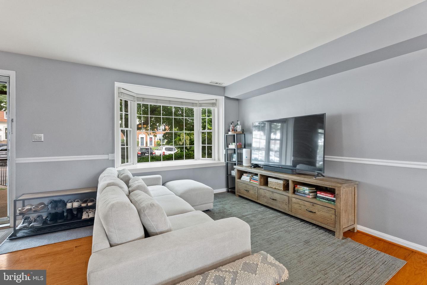 3816 KELLER AVE, ALEXANDRIA, Virginia 22302, 2 Bedrooms Bedrooms, ,1 BathroomBathrooms,Residential,For sale,3816 KELLER AVE,VAAX2046634 MLS # VAAX2046634
