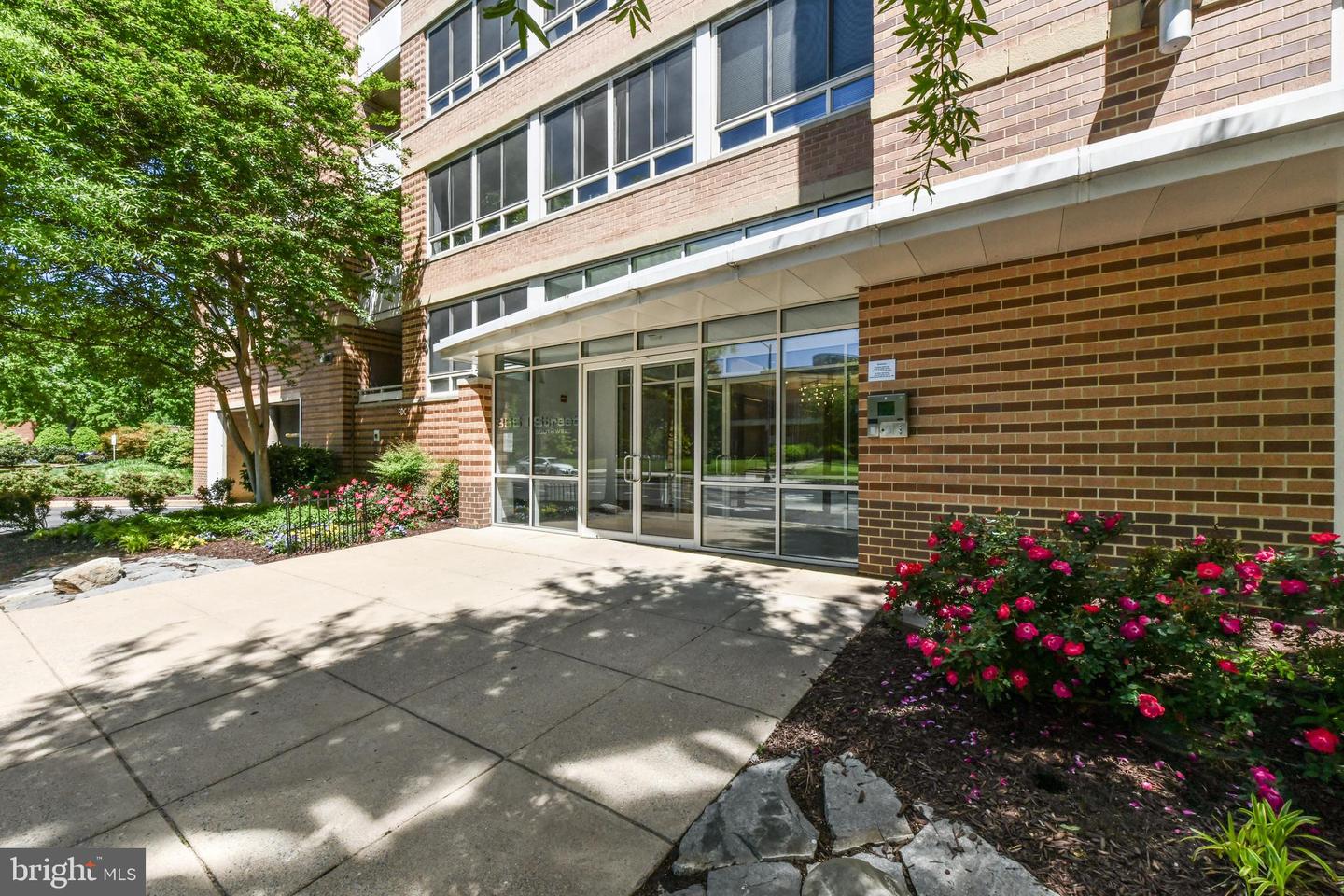 355 I ST SW #S-102, WASHINGTON, District Of Columbia 20024, ,1 BathroomBathrooms,Residential,For sale,355 I ST SW #S-102,DCDC2206312 MLS # DCDC2206312