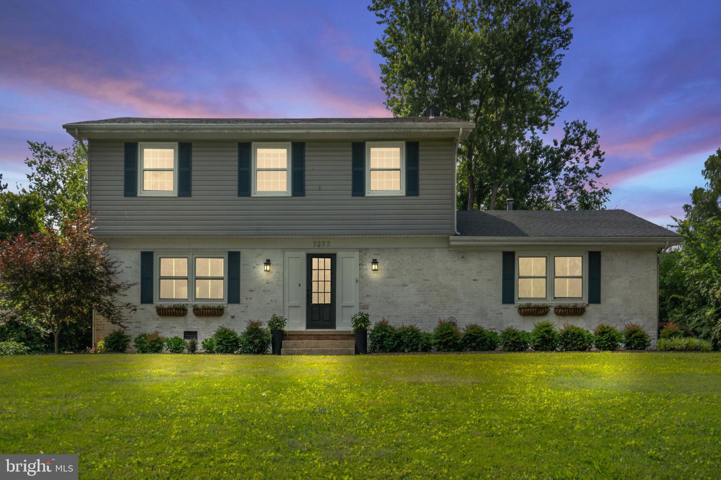 7277 MOSBY DR, WARRENTON, Virginia 20187, 5 Bedrooms Bedrooms, ,3 BathroomsBathrooms,Residential,For sale,7277 MOSBY DR,VAFQ2017106 MLS # VAFQ2017106