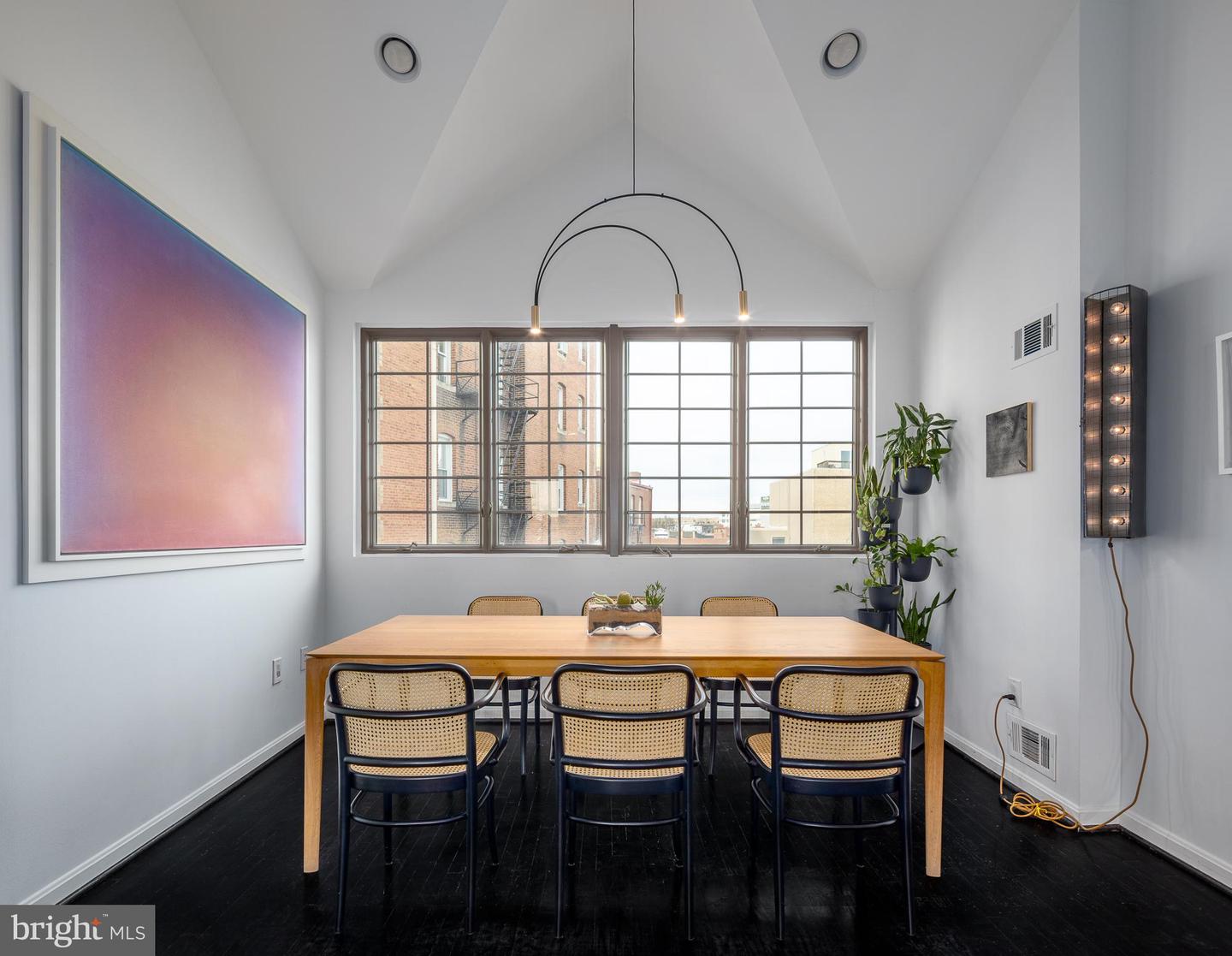 1823 BELMONT RD NW #D, WASHINGTON, District Of Columbia 20009, 3 Bedrooms Bedrooms, ,2 BathroomsBathrooms,Residential,For sale,1823 BELMONT RD NW #D,DCDC2206412 MLS # DCDC2206412