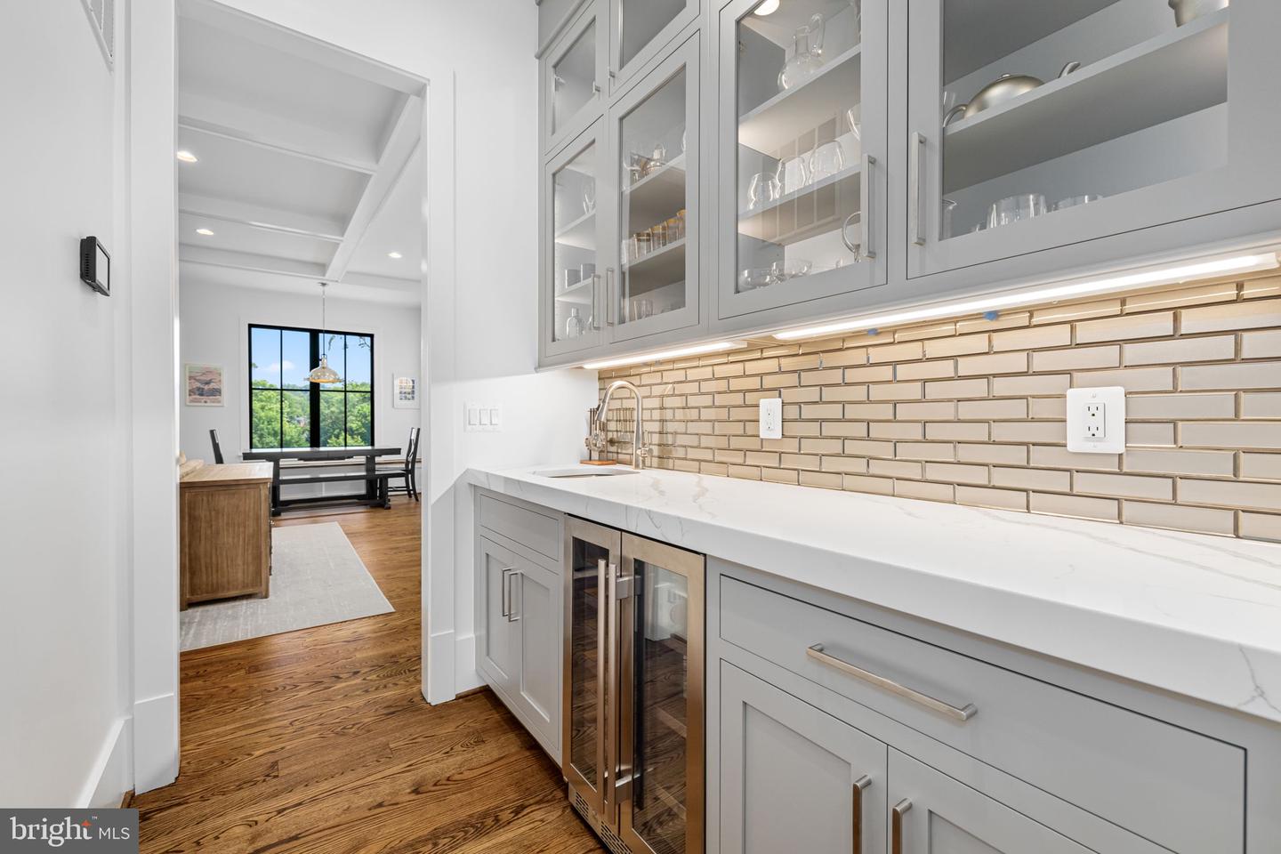 3433 N EDISON ST, ARLINGTON, Virginia 22207, 6 Bedrooms Bedrooms, ,6 BathroomsBathrooms,Residential,For sale,3433 N EDISON ST,VAAR2059418 MLS # VAAR2059418