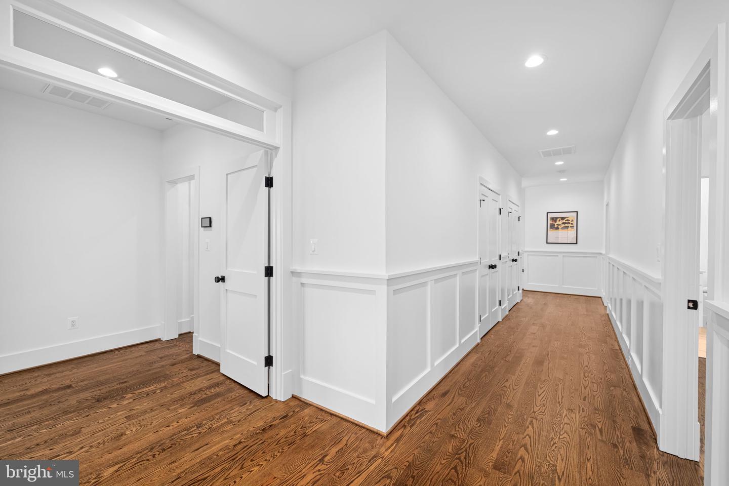 3433 N EDISON ST, ARLINGTON, Virginia 22207, 6 Bedrooms Bedrooms, ,6 BathroomsBathrooms,Residential,For sale,3433 N EDISON ST,VAAR2059418 MLS # VAAR2059418