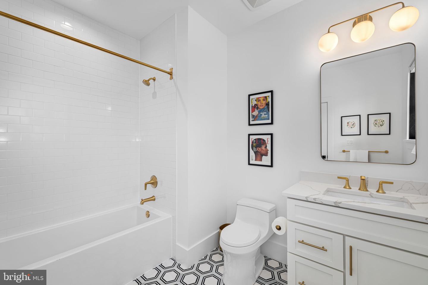 3433 N EDISON ST, ARLINGTON, Virginia 22207, 6 Bedrooms Bedrooms, ,6 BathroomsBathrooms,Residential,For sale,3433 N EDISON ST,VAAR2059418 MLS # VAAR2059418